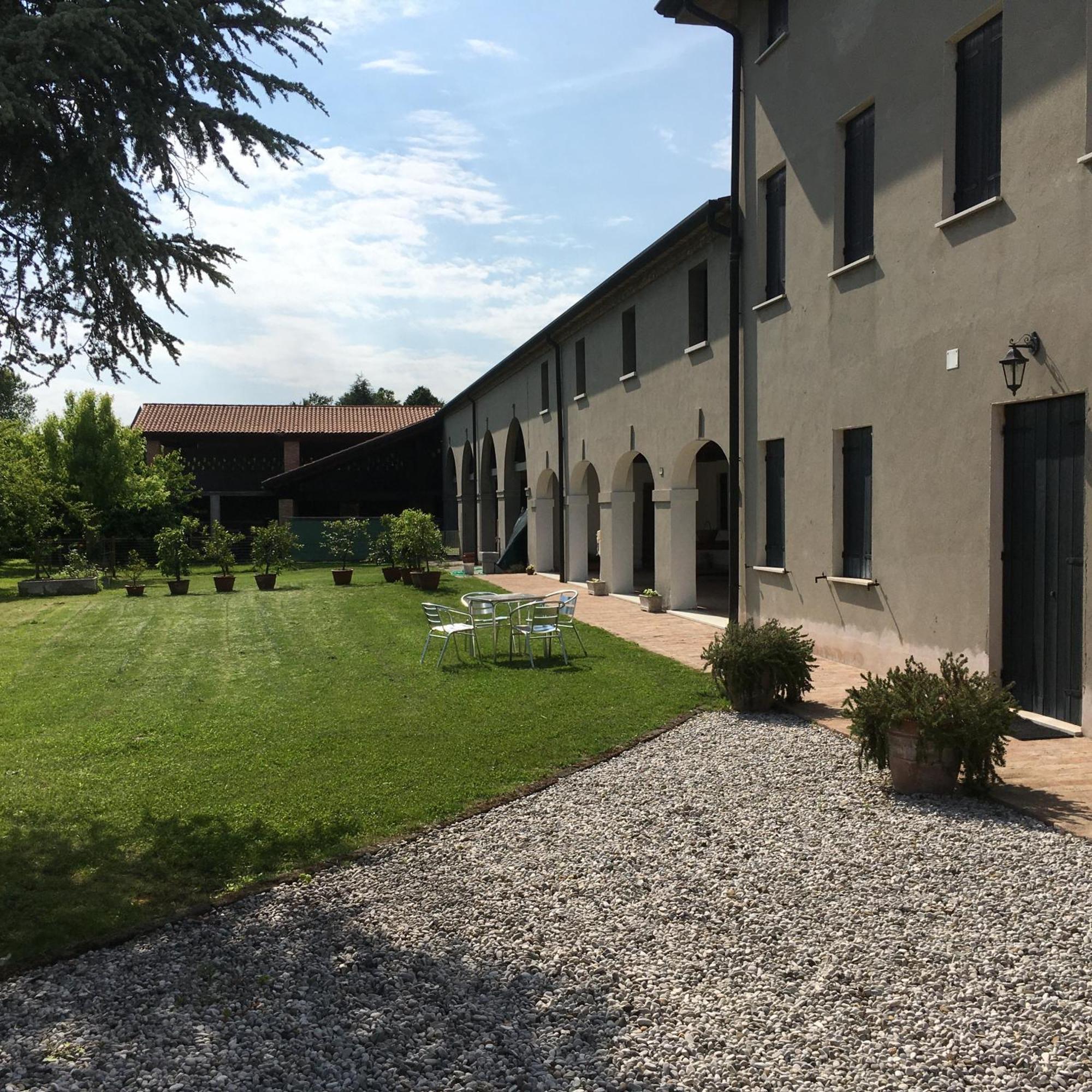 Corte Degli Orti Mira Luaran gambar